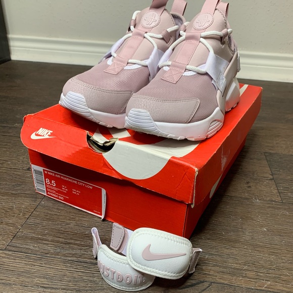 womens nike huarache city